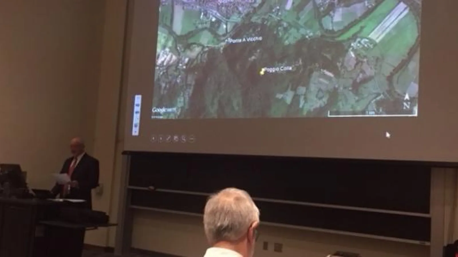 Rex Wallace lecturing