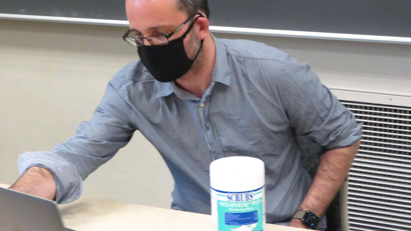 Bjoern Koehnlein preparing to present