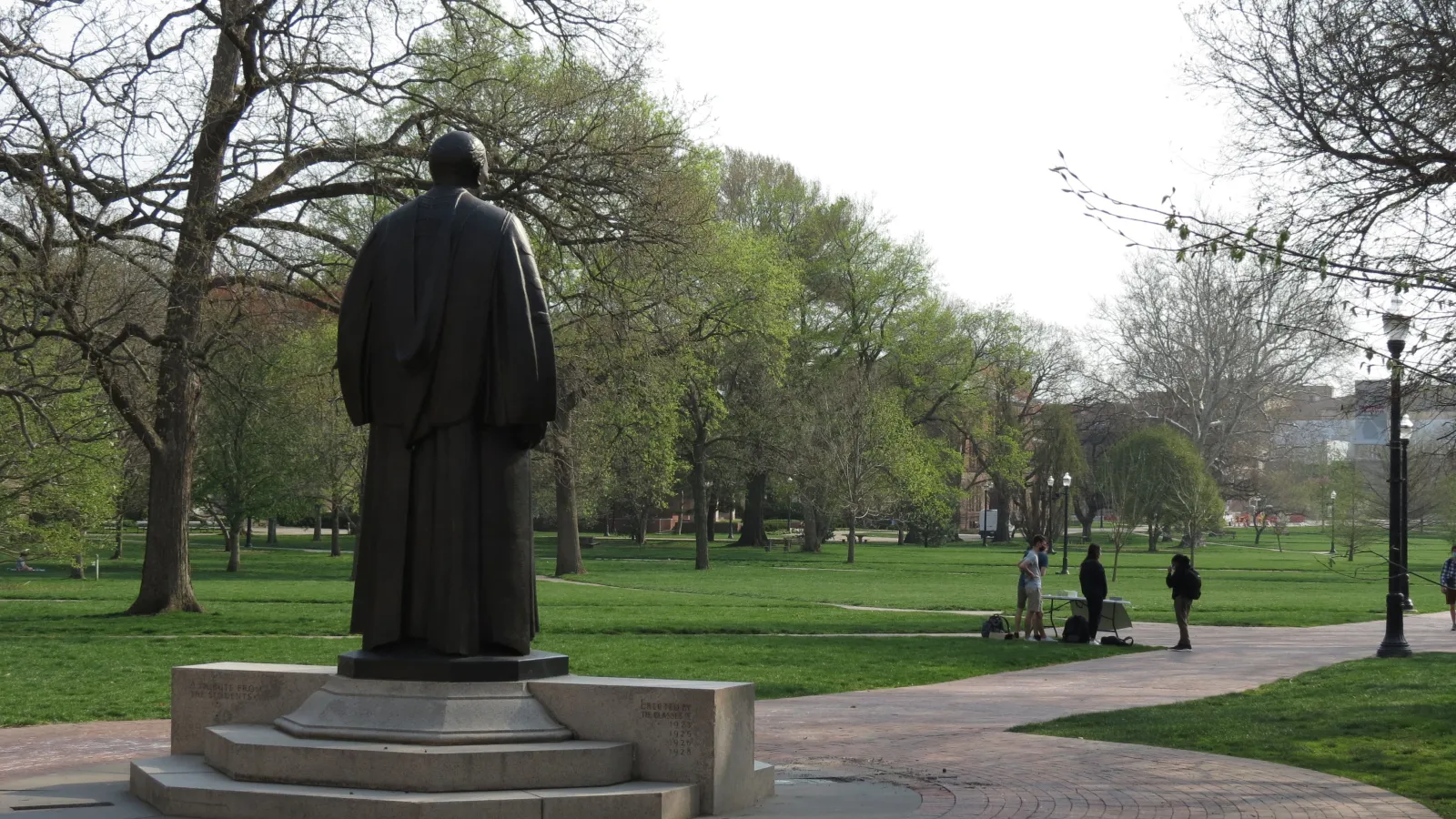 The Oval with statue in foreground