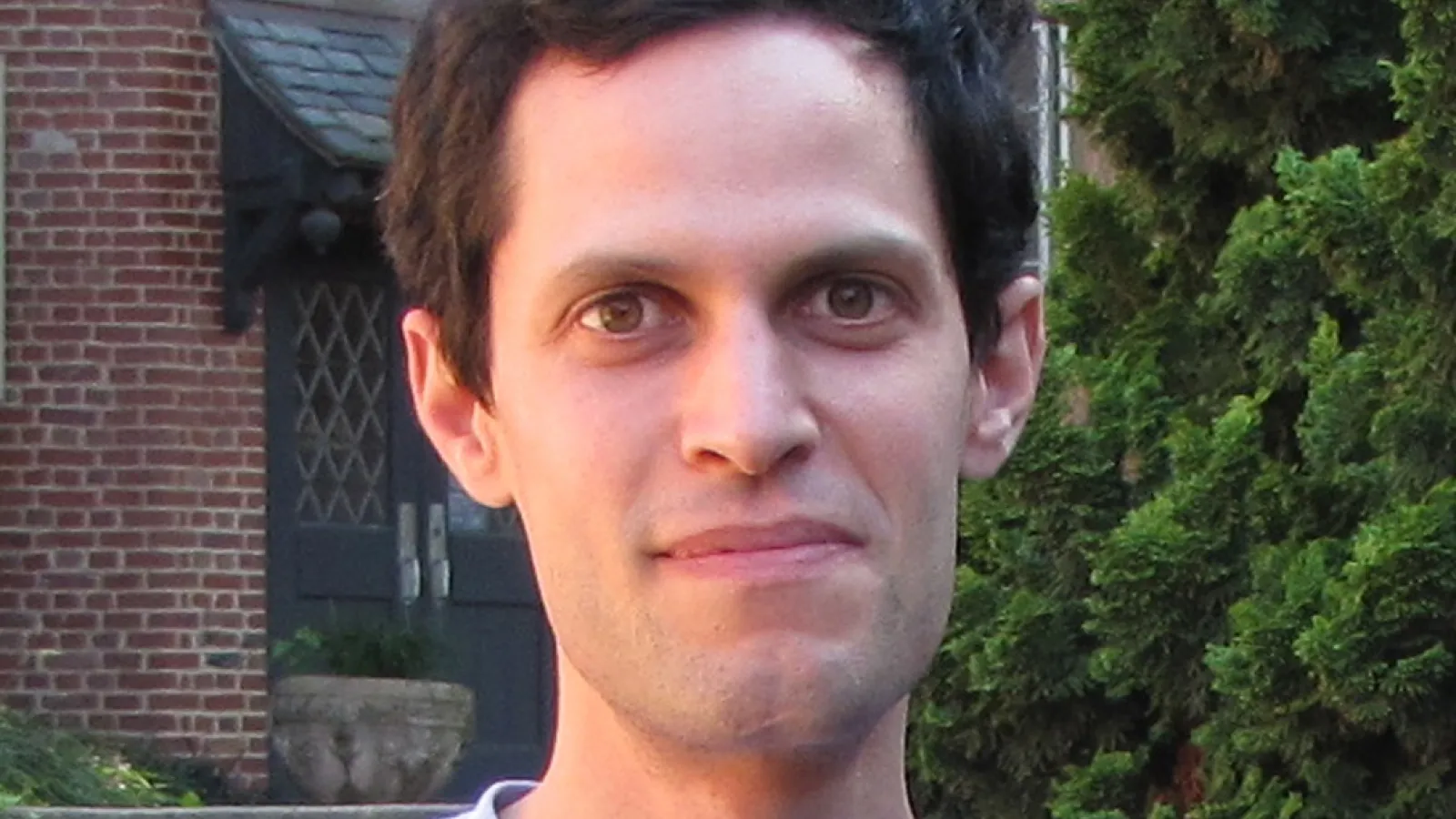 Photo of Micha Elsner.
